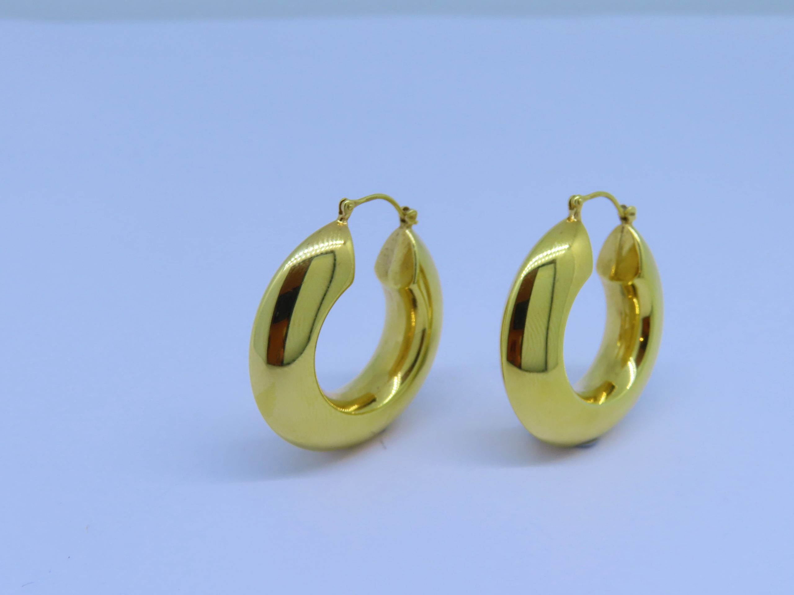 Earrings at Facetti Jewellery Mosman - Hook, Drop Earrings, Studs & more